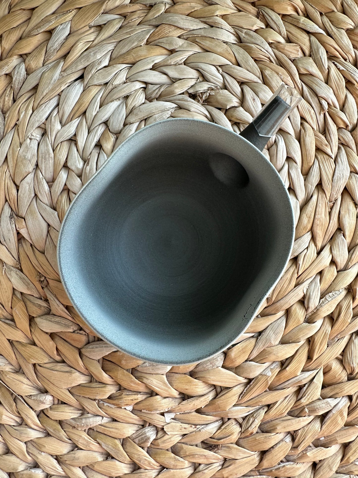 Black and Silver Ombre Shiboridashi - HAIYATEA