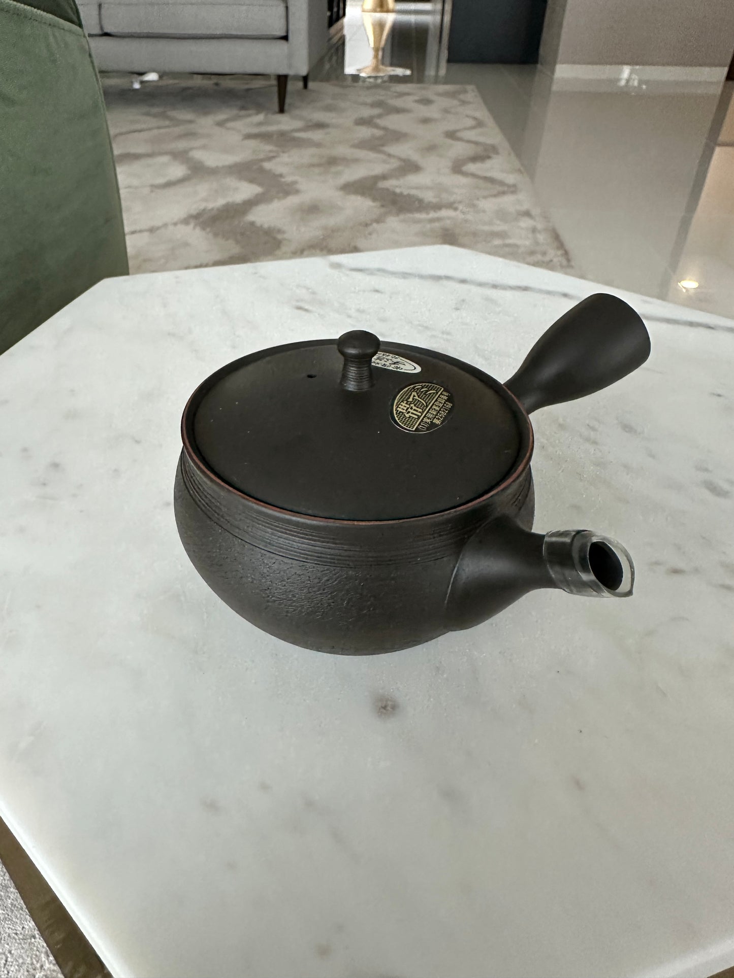 Small Black Kyusu with 360 degrees sieve