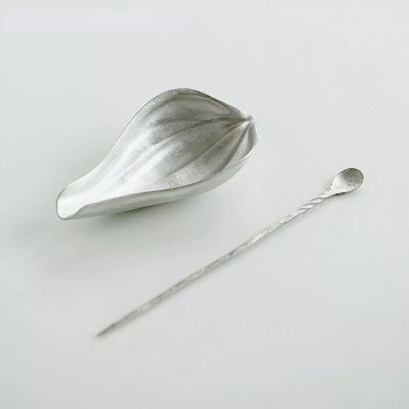 Lotus Leaf Tea Presenter