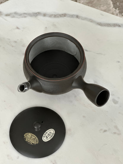 Small Black Kyusu with 360 degrees sieve