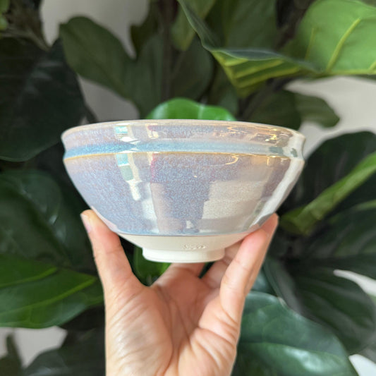 White raster Kyoto style matcha bowl