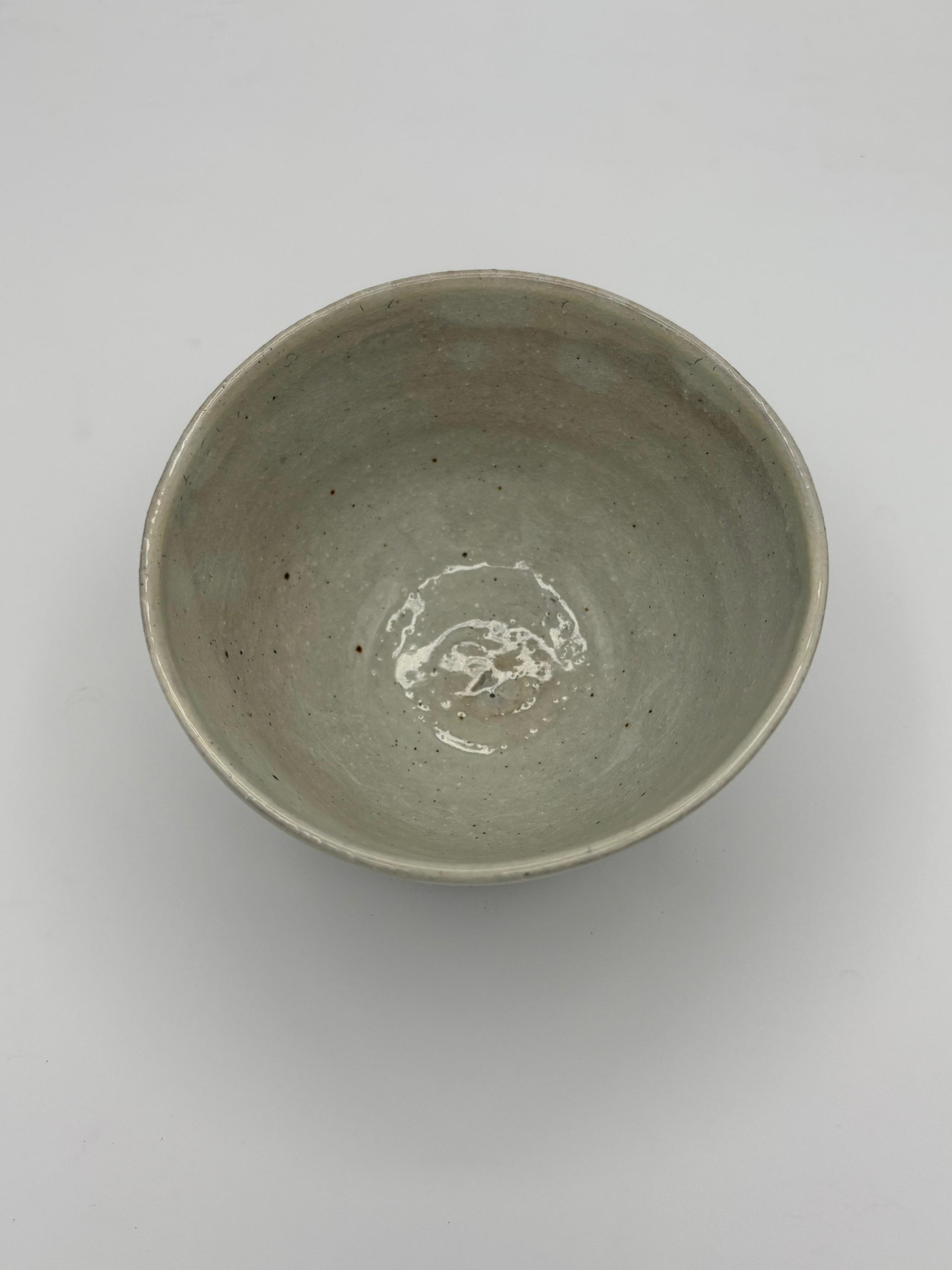 Yamaki Ikai: Ishidou Kiln Tokoname White Kohiki Matcha Bowl