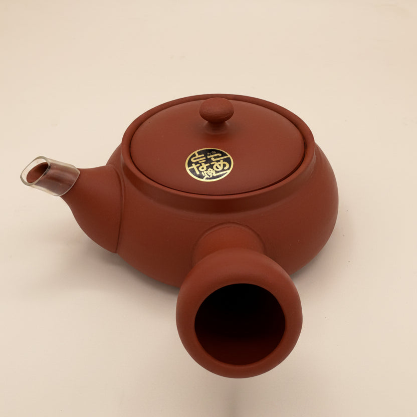 Isobe Ceramics: Tokoname Crimson Yokode Kyusu with Ceramic Mesh Strainer